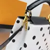 Taschen Black Dot Damen-Schulterhandtasche, große Kapazität, echtes Leder, abnehmbarer, breiter Schultergurt, unterer Nietenschutz, hochwertige Hardware-Buchstaben-Tasche