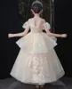 2022 Vintage Princess Flower Girls Sukienki koronkowe na ramię specjalną okazję na wesela balowy suknie.