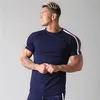 ジムフィットネスシャツの男性ランニングスポーツスキニーTシャツショートスリーブコットンティートップサマー男性ボディービルトレーニングトレーニングアパレルD220615