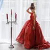 女の子のドレス結婚式のための赤い花の女の子3D花リトルキッズページェントガウン