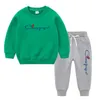 Baby Girl Boy Sweatshirt Set Söta barn Långa ärmar Klädspassar barn Långärm och byxor Bomull