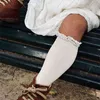 Новые девочки носки длинные коленные носки с рюшами дети мягкие хлопковые малыши носки для годовых детей