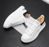 Scarpe da uomo in pelle con plateau Scarpe da ginnastica in pelle Top Designer aumento Mocassini Nero Tacco piatto bianco Stringate Piccolo bianco Punta tonda casual plus size 38 43