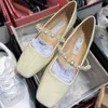 Nuove scarpe firmate da donna Catene di perle Punta quadrata Mocassini con fondo morbido Primavera ed estate