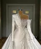 Eleganta tunga pärlor bröllopsklänningar med avtagbara tåg Långärmade Satin Beaded Bridal Gowns Custom Made Luxury Robes 0331