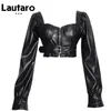 lautaro y2k Black Faux Leather Crop Top Women Receed Neck Long Sleeve Studper Stack Stacked بالإضافة إلى الحجم المثير عارية الذروة 210923