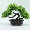 Dekorative Blumenkränze, künstliche Pflanzen, Bonsai, einladende Kiefer, Topf, künstlicher kleiner Baum, Langlebigkeitstopf, gefälschte Zimmer-, Büro- und Gartendekoration