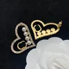 Designer Hoop Earrings For Womens Fashion Heart Gold Pearl Diamonds Earrings Jewelry Mens Luxury Love Couple Hoop Earring Studs 2204192D