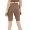 Наряд йоги Loli 8 '' Байкерские шорты для женщин с высокой талией тренировки для борьбы с животом с карманами Compression Gym Короткий леггингсёга