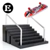 ミニフィンガースケートボード会場のコンビネーションおもちゃ練習デッキスケートボードランプトラック教育玩具のための少年ギフト220608