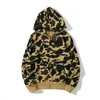 Designer Mens Women Women Hoodie Populair Shark Patroon Sportwear Camouflage Zip Up Hoodies Hoge kwaliteit Pure katoenen jas Maat M-XXXL Q40B