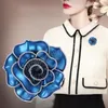 푸른 장미 꽃 브로치 크리스탈 에나멜 핀 여성 쥬얼리 정장 스카프 버클 배지 브로치 여성용 액세서리