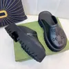 Plate-forme perforée G sandale d'été chaussures de plage d'été noir blanc violet talon haut en caoutchouc Lug Sole Mules 35-44 i03Z #