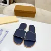 Designer platte dia's sandalen vergrendelt het muilezels slippers zomerleer vrouwen sandaal luxe buiten strandschoenen