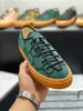 Luksusowe buty deskorolki monogramy Monogramy płótno Trenarze biegowe czarne brązowe zielone projektanci modne gumowe koronkowe sporty s