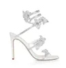 Sommaren 2022 romantiska vita sandaler skor floriane av högsta kvalitet material blommor strass caovilla topp lyxiga fest bröllop höga klackar