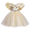 Flickans klänningar Little Girl Baby Princess Party 2022 Barnkläder ett år gammal småbarn Satin Puff Sleeve Dress Clothesgirl's