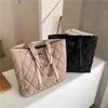 Kvällspåsar vinter nylon stor axel för kvinnor trend hand kvinnors märke trending handväskor och purses casual tote shoppi182a