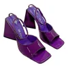 La patente Attico Patente Sandalias de tacón gruesas Sandalias Satin Foot Ring Women Women Shoe Rose Red Triangle Toe Sliding Sliding Shipers Luxury