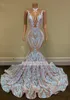 2022 Afrikansk Royal Blue Sparkly Sequined Lace Prom Klänningar Långärmade Sevinnor Mermaid Plus Size Pagant Party Dress Formal Aftonklänningar Använd djupa V Neck