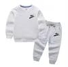 Roupas para meninos Conjunto de primavera outono causal lette algodão pullover de bebê esportes de camiseta esportiva 2pcs rastreio infantil