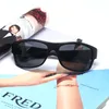 High Quality Womans Sunglasses Luxury Mens Sun glasses UV Protection men Designer eyeglass Gradient Metal hinge Fashion women spectacles with boxs glitter2009 918