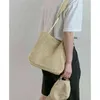Akşam çantaları Kore moda saman çantası kadın 2022 yeni tote çanta çok yönlü ins büyük kapasiteli bir omuz koltuk altı çantası 220606