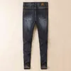 e autunno inverno 2022 Jeans con foro dal taglio sottile Pantaloni casual da uomo Little Bee Fashion Br