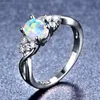 Cluster-Ringe Bamos Mode Silber Farbe Blau / Lila / Weiß Opal Finger CZ Stein für Frauen HochzeitsgeschenkeCluster