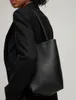 The Row Spring 2022 Park Tags Best-Quality Evening Medium N/S Grootte Cowhide Classic Tote Hoge kwaliteit