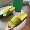 Женские тапочки высшего качества Slider Slider Sandal