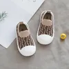 2022 nouvelle mode garçons enfant en bas âge Sneaker Stretch lettre maille enfants chaussures plates décontracté bébé enfants fille chaussures