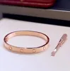 Designer armband roestvrij staal dames Bangle schroevendraaier demontage men039s Valentijnsdag cadeaus voor zijn vriendin f3773742
