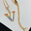 موضة الذهب والفضة القلائد للنساء المصممين Luxurys عقد من اللؤلؤ بلورات ملونة سوار ربط سلسلة مجوهرات مصمم