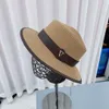 디자이너 모자 럭스 럭셔리 버킷 모자 숙녀 선 모자 여름 해변 여행 모자 캐주얼 기질 우아함 백 둥근 단색 편지를 가져 가기 아주 좋습니다.