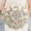 Bröllopsblommor wifelai-a handgjorda röda konstgjorda rose rhinestone brud brudtärna buequet diamant brosch bukett blomma w292wedding