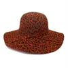 Stor brim leopardtryck filt kupol hatt wome fedora hattar fascinatorer hatt för kvinnor elegant diskett solskydd chapeau28101218612938