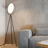 Lâmpadas de chão Lâmpada nórdica do tripé moderno Led Standing Decor de casa Decoração de cama EL VILLA INHOMPENHA INHOMPERAÇÃO LIMPO LIMPE