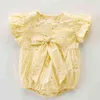 Baby flicka bodysuits kort ärm bomullsblommig tryck stor båge spädbarn baby flickor jumpsuit baby flickor kläder för sommaren g220521