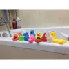 混合動物水泳水のおもちゃカラフルなソフトフローティングゴムアヒルスクイズ音きしむお風呂のおもちゃベビーバスおもちゃ 2022