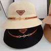 Sombrero de pescador de diseñador para mujer, gorras con hebilla de cadena de Metal a la moda, 4 colores, sombreros de ala ancha de punto, sombrero ajustado, sombrero de paja