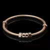 2023 Brazalete clásico de marca para mujer Pulsera de diseñador de tornillo personalizada Pareja de moda Pulsera de acero inoxidable de oro de 18 quilates para hombres