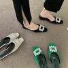 Pantofole Nxy Rimocy Punta chiusa Crystal Women Green Pu Leather Flat Slides Donna 2022 Fashion Strass Mules Summer Ladies Shoes 220705