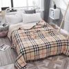 Zomer dunne ontwerper quilts coole plaid quilt met pakket