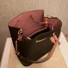 Luxurys designers heta designers försäljning vintage hink handväska kvinnor väskor handväskor plånböcker för läderkedjans väska crossbody axelfodral