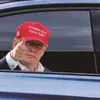 2024 Verkiezing Trump Decals Auto Stickers Grappige Banner Vlaggen Links Rechts Venster Peel Off Waterdichte PVC Decal Feestartikelen GWE13802