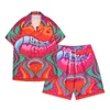 ファッションデザイナーハワイビーチカジュアルシャツセット男性夏ボタンダウンレタープリント半袖ドレスシャツスーツ