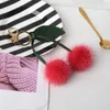 Porte-clés de luxe véritable pompon moelleux cerise porte-clés sac ornement mignon bibelot bijoux cadeaux porte-clés accessoires en gros