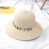 Geniş Memlu Şapkalar Xeongkvi Avrupa Aksesuarları Dekorasyonları Ebeveyn-Çocuk Güneş Marka Marka Beach Straw Kadın Kız Eger22