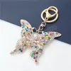 Butterfly Keychains автомобиль Ключ Кольца Держатель Женщины Мода Кристалл Горный Хрусталь Сумка Подвеска Подвески ОДВ Нарученные Украшения Подарочные Клейкие Цепи Сумки Аксессуары